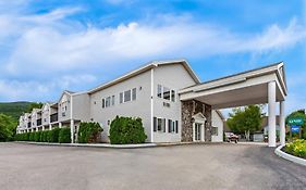 Quality Inn & Suites Gorham White Mountains
